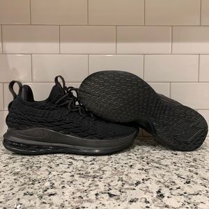 Nike Lebron 15 Low Triple Black